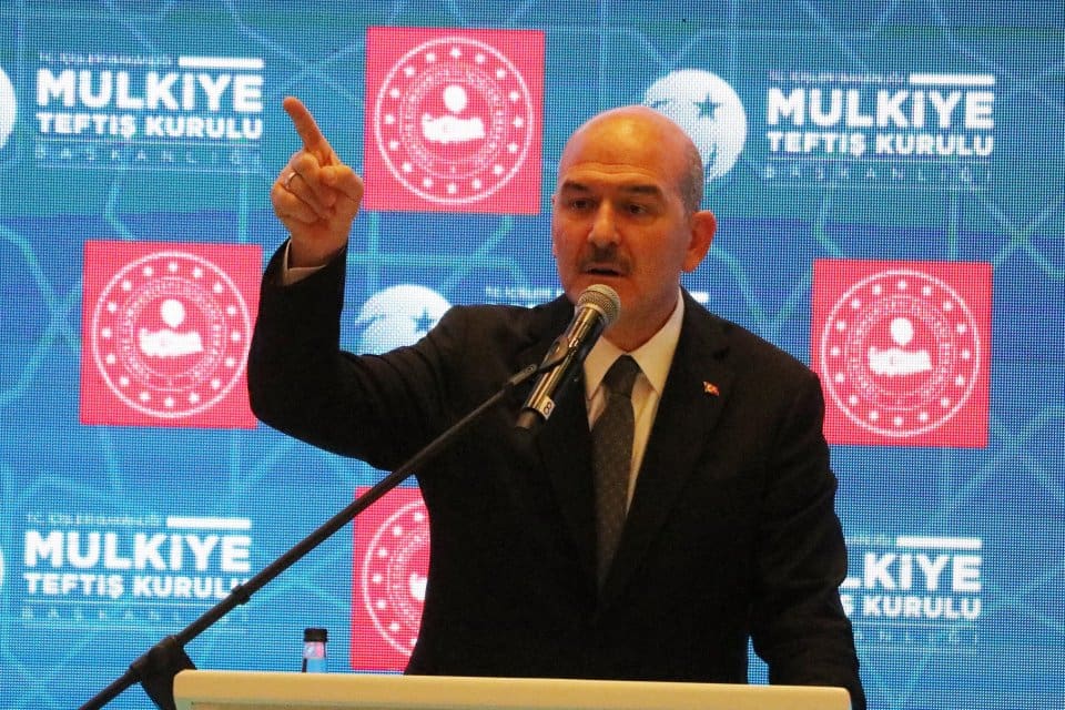 İ&ccedil;işleri Bakanı S&uuml;leyman Soylu, T&uuml;rk Tabipler Birliği (TTB)&nbsp;Başkanı Şebnem Korur