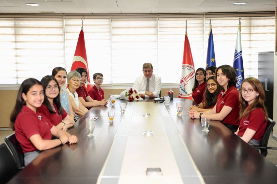 Karşıyaka Belediye Başkanı Dr. Cemil Tugay, Doğal Hayatı Koruma Vakfı