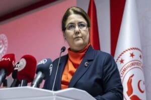 Cumhur İttifakı'na katılmak &uuml;zere olan Yeniden Refah Partisi'nin 6284 sayılı