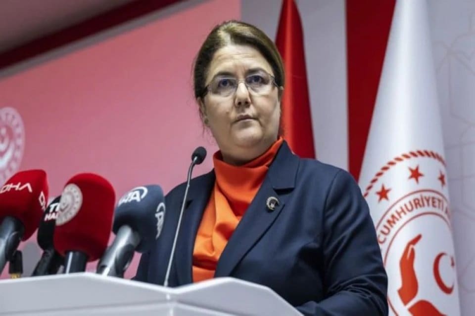 Cumhur İttifakı'na katılmak &uuml;zere olan Yeniden Refah Partisi'nin 6284 sayılı