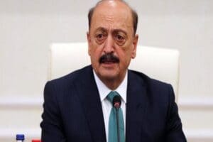 Milyonlarca &ccedil;alışan asgari &uuml;crette yaşanacak artış oranının belli olmasını beklerken,