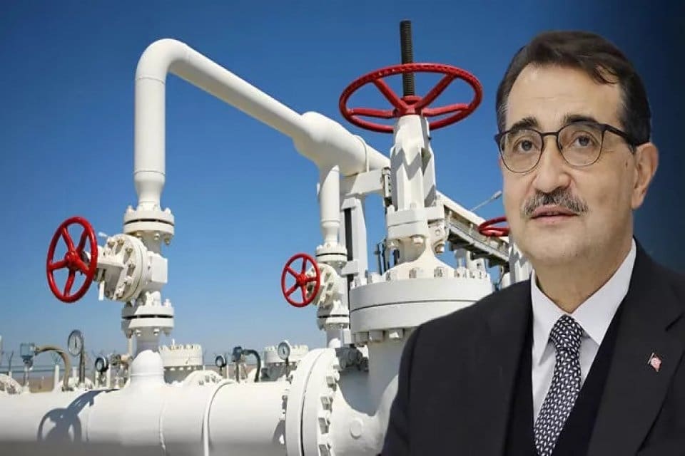 Enerji ve Tabii Kaynaklar Bakanı D&ouml;nmez, Karadeniz gazının nisan sonu,