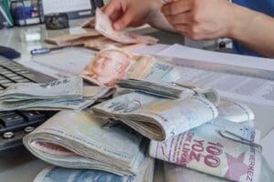 H&uuml;k&uuml;metin Emeklilikte Yaşa Takılanlar (EYT) ve asgari &uuml;cret ile ilgili