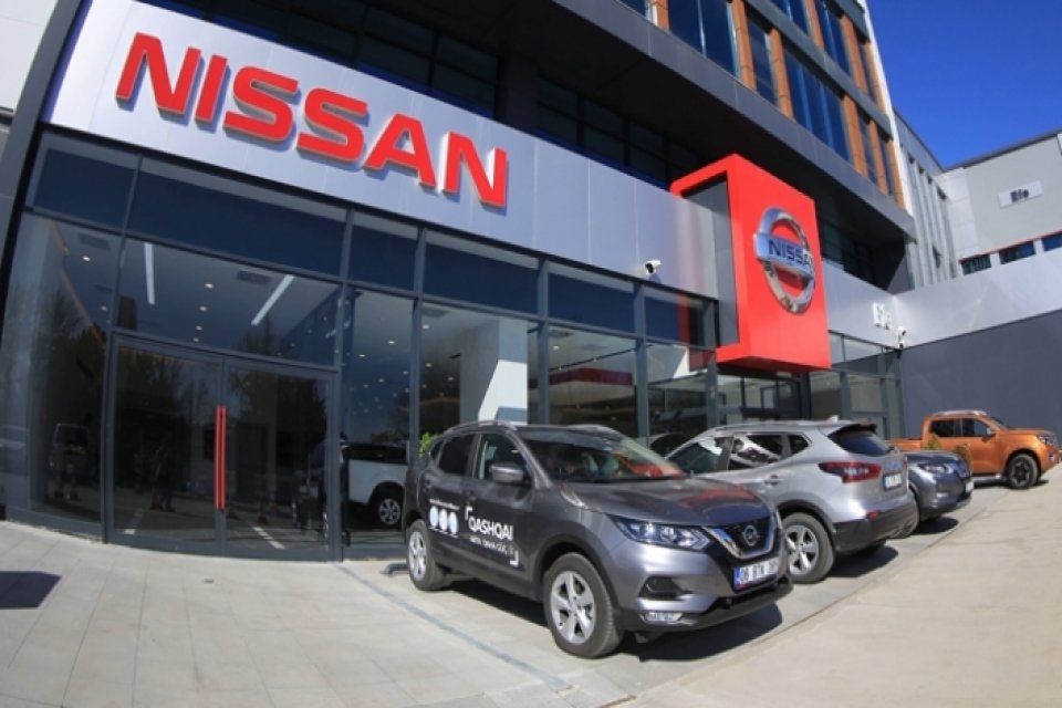 Nissan, elektrik motoru parçasının alev almasına yol açabilecek bir arıza