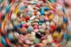 Obezite tedavisi amacıyla mide botoksu yaptırdıktan sonra yan etki nedeniyle