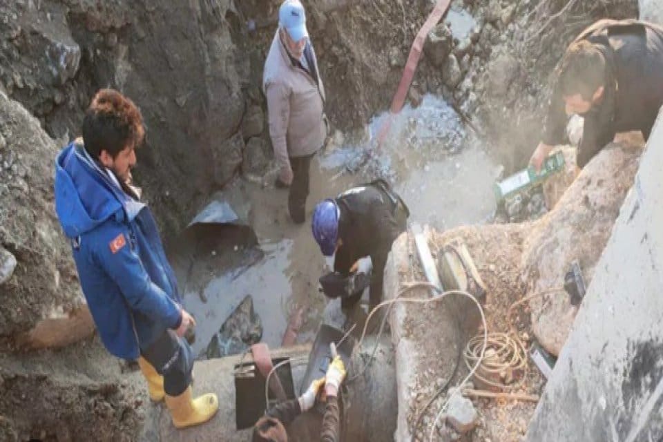&Ccedil;evre, Şehircilik ve İklim Değişikliği Bakanlığı tarafından yapılan a&ccedil;ıklamada depremlerin