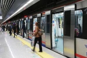 Ulaştırma ve Altyapı Bakanlığı tarafından yapılan a&ccedil;ıklamada Marmaray seferlerinin Ramazan