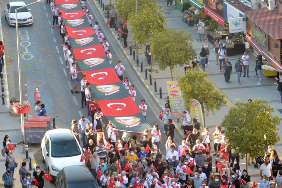 19 Mayıs Atat&uuml;rk&rsquo;&uuml; Anma, Gen&ccedil;lik ve Spor Bayramı İzmir&rsquo;in Bal&ccedil;ova