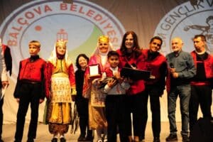 Bal&ccedil;ova Belediyesi ile EFEM Gen&ccedil;lik ve Spor Kul&uuml;b&uuml;&rsquo;n&uuml;n d&uuml;zenlediği 19