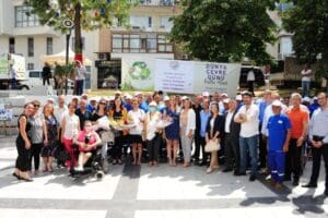 Bal&ccedil;ova Belediyesi, D&uuml;nya &Ccedil;evre G&uuml;n&uuml; nedeniyle Geri D&ouml;n&uuml;ş&uuml;m&uuml;n Ser&uuml;veni Sergisi