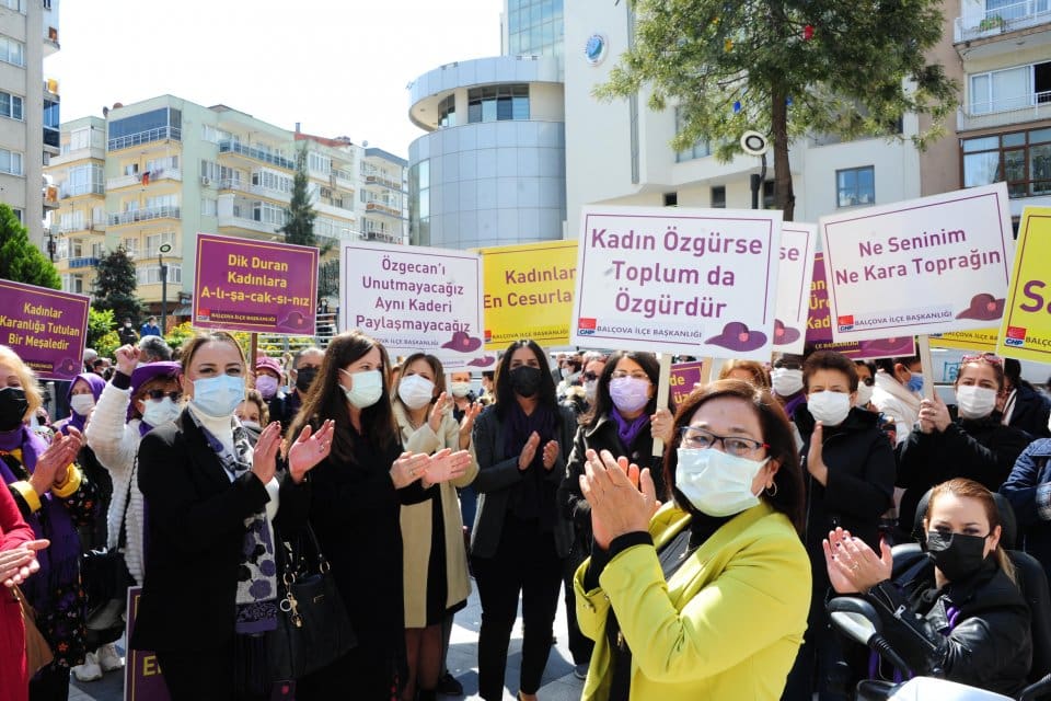 T&uuml;rkiye&rsquo;nin kadına y&ouml;nelik her t&uuml;rl&uuml; şiddetle m&uuml;cadeleye ilişkin standartlar getiren