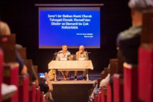 16. Balkanlılar Halk Dansları ve K&uuml;lt&uuml;r Festivali&rsquo;nin son g&uuml;n&uuml;nde &ldquo;İzmir&rsquo;i