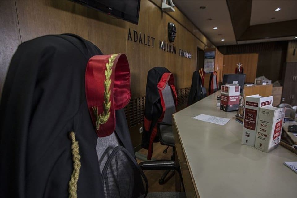 Yeniden g&ouml;r&uuml;len Balyoz davasında, aralarında eski Orgeneral &Ccedil;etin Doğan'ın da
