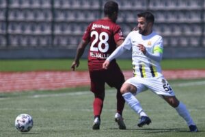 TFF 1. Lig'de alt sıralardan uzaklaşma m&uuml;cadelesini s&uuml;rd&uuml;ren Menemenspor, deplasmanda