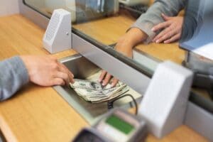 Bankacılık sekt&ouml;r&uuml; 2022'nin ilk 6 ayında 169 milyar 145 milyon