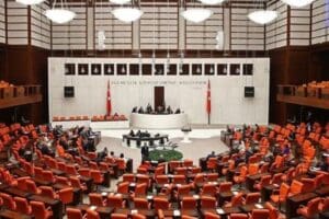 CHP'li Ali Mahir Başarır ve İYİ Parti'li L&uuml;tf&uuml; T&uuml;rkkan'ın dokunulmazlıklarının