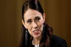 Yeni Zelanda'nın başbakanı Jacinda Ardern istifa edeceğini duyurdu. Yeni Zelanda&rsquo;nın