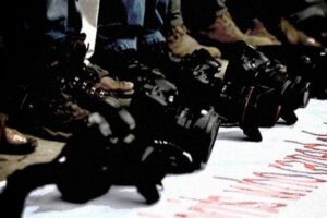 DİSK Basın-İş, Habert&uuml;rk TV'de Muharrem Sarıkaya'nın basın emek&ccedil;isi Ahmet Demir'e