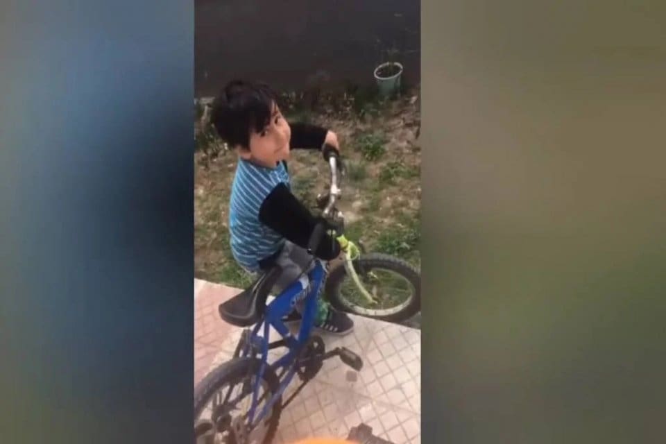 &Ccedil;orum'da, başına 'yorgun mermi' isabet etmesi sonucu ağır yaralanan Berke
