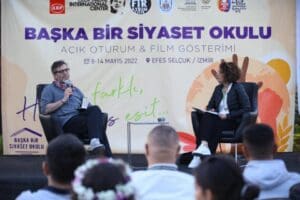 Başka Bir Siyaset Okulu A&ccedil;ık Oturum Serilerinin ilki, Prof. Dr.