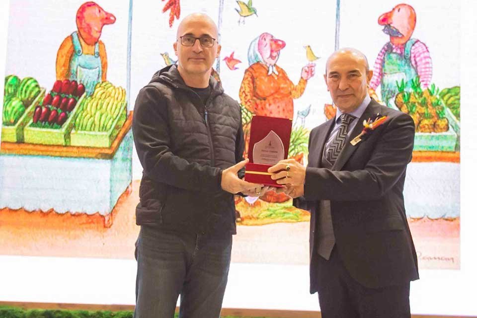 İzmir B&uuml;y&uuml;kşehir Belediyesi&rsquo;nin &ldquo;Başka Bir Tarım M&uuml;mk&uuml;n&rdquo; temasıyla d&uuml;zenlediği ulusal