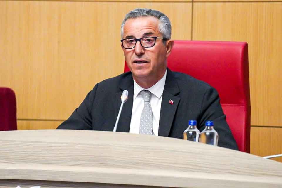 Gaziemir Belediye Başkanı Halil Arda, ge&ccedil;en ay yapılan Gaziemir Belediye