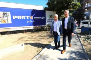 Sevgi Yolu’ndaki Porta Gaziemir 2’nin yenileme çalışmalarını inceleyen Gaziemir Belediye