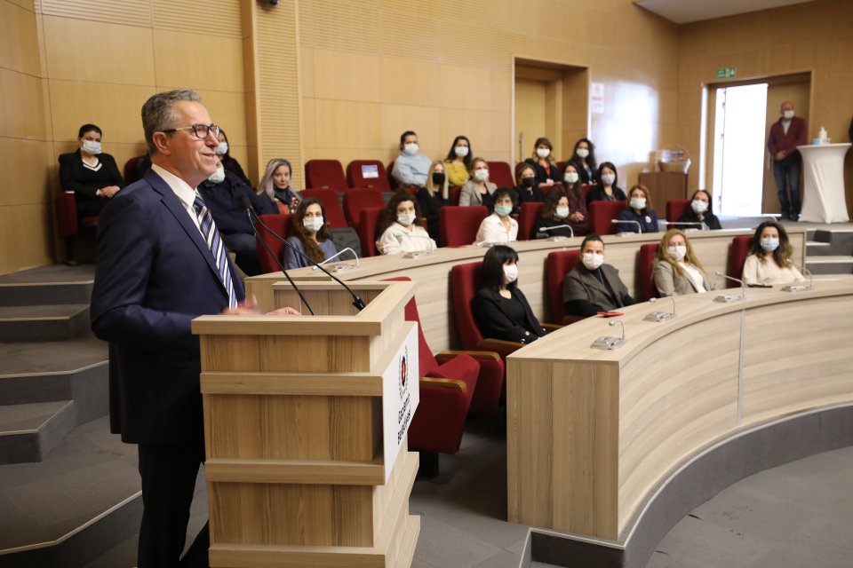8 Mart Dünya Kadınlar Günü etkinlikleri kapsamında belediyenin kadın çalışanlarıyla