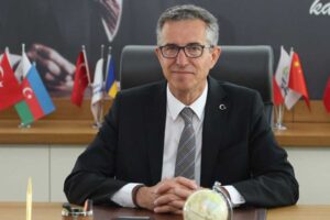 'Cumhurbaşkanına hakaret' iddiası nedeniyle yargılanan Başkan Arda'nın davasının üçüncü duruşması