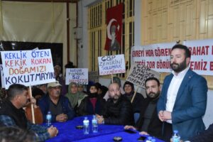 AK Parti Menderes İl&ccedil;e Başkanı S&uuml;leyman Art&ccedil;ı, İzmir B&uuml;y&uuml;kşehir Belediyesi