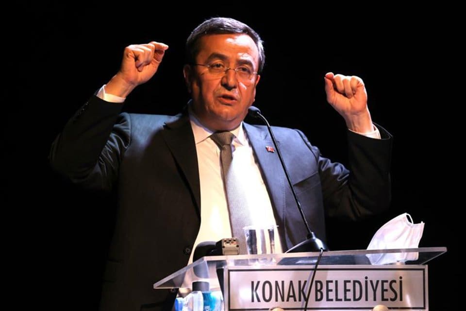 Cumhuriyet Halk Partisi Konak İl&ccedil;e &Ouml;rg&uuml;t&uuml;n&uuml;n, Konak&rsquo;taki 111 Mahalle Temsilcisini