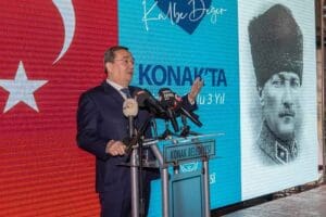 Konak Belediye Başkanı Mimar Abd&uuml;l Batur, Konak&rsquo;taki 3 yıllık g&ouml;rev