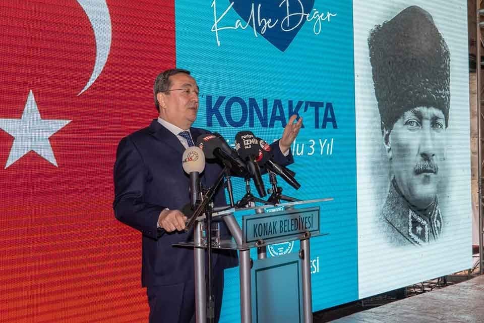 Konak Belediye Başkanı Mimar Abd&uuml;l Batur, Konak&rsquo;taki 3 yıllık g&ouml;rev