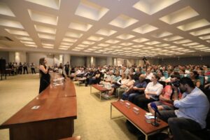 Efes Sel&ccedil;uk Belediye Başkanı Filiz Ceritoğlu g&ouml;reve geldiğinden bu yana