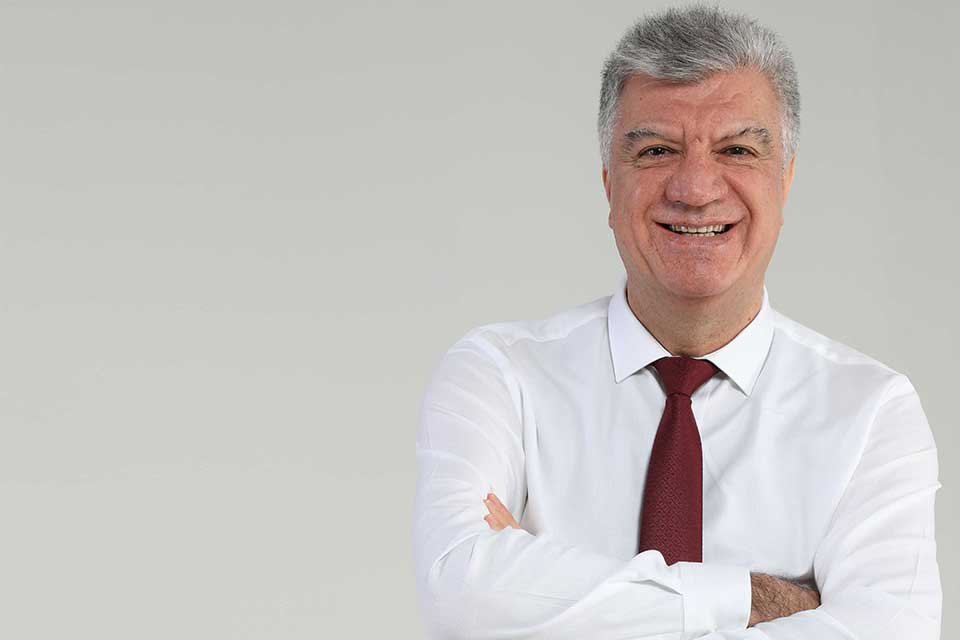 Cumhuriyet Halk Partisi'nde (CHP) il başkanlığı g&ouml;revi de yapan deneyimli