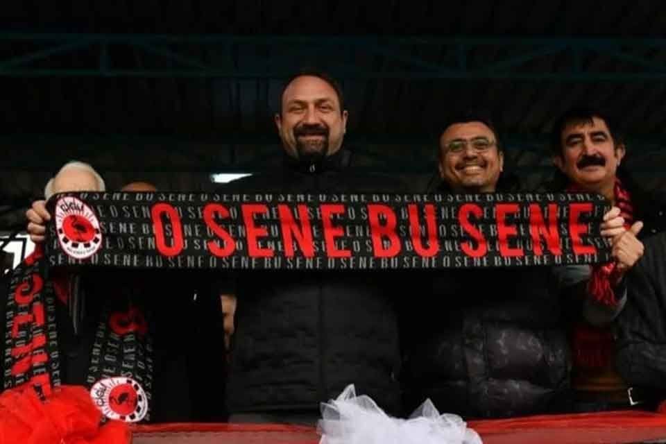 G&uuml;mr&uuml;k&ccedil;&uuml;&rsquo;den Derbi &Ouml;ncesi Tam Saha Pres &Ccedil;iğli Belediyespor İzmir Derbisine