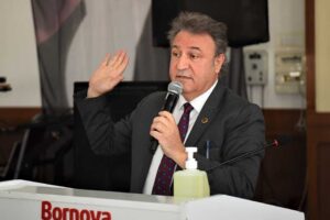 Çamdibi Esnaf ve Sanatkarlar Odası’nın Genel Kurulu’na katılan Bornova Belediye