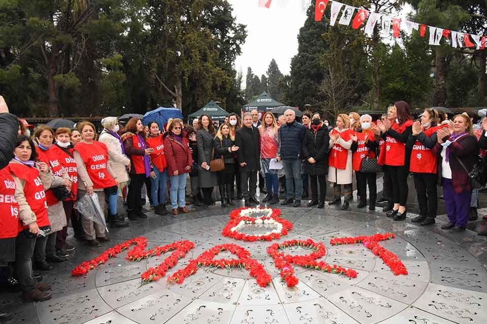 Bornova Belediye Başkanı Dr. Mustafa İduğ, 8 Mart D&uuml;nya Emek&ccedil;i