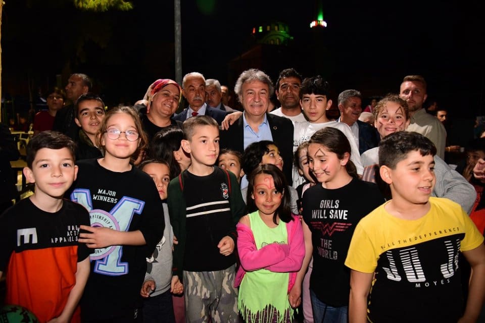 Bornova Belediye Başkanı Dr. Mustafa İduğ, Altındağ Kandere Parkı&rsquo;nda İzmir