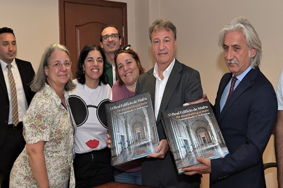 Bornova Belediye Başkanı Dr. Mustafa İduğ, Avrupa&rsquo;nın farklı &uuml;lkelerinden İzmir&rsquo;e