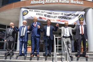 Bornova Belediye Başkanı Dr. Mustafa İduğ, çalışan nüfusun yüzde 76’ısını