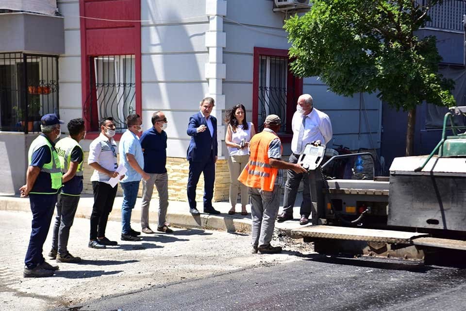Bornova Belediyesi, il&ccedil;edeki yol kalitesini arttırmak amacıyla projelendirdiği asfalt &uuml;retim