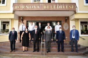 Bornova Belediye Başkanı Dr. Mustafa İduğ ve Bornova Muhtarlar Derneği