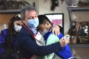 Bornova Belediyesi&rsquo;nin Temizlik İşleri M&uuml;d&uuml;rl&uuml;ğ&uuml; b&uuml;nyesinde kurduğu Atık Sanat At&ouml;lyesi&rsquo;nde
