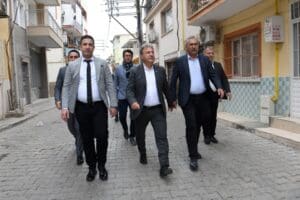 Saha &ccedil;alışmalarında Bornovalılarla sık sık bir araya gelen Bornova Belediye