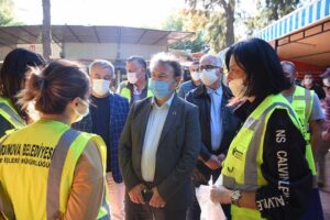 Depremde yıkılan bölgeye en yakın ilçe olan Bornova’nın tüm personeli