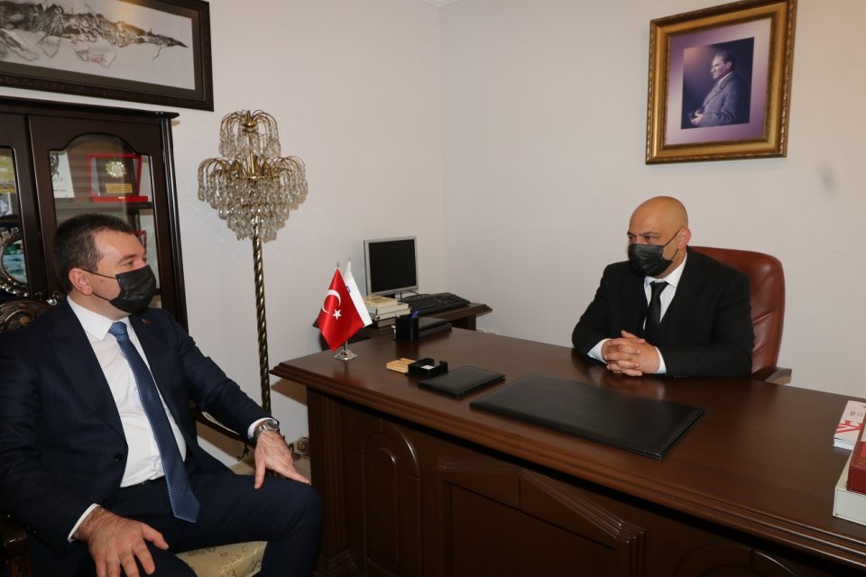 Bergama Belediye Başkanı Hakan Koştu, Bergama Kültür ve Sanat Vakfı’na