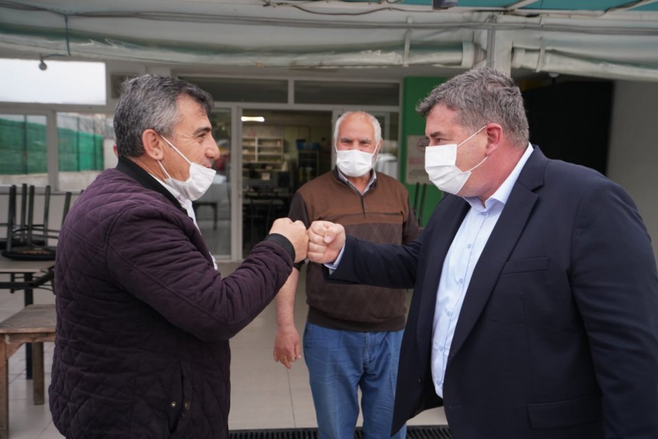 Pandemi nedeniyle kapalı olan ve ekonomik olarak zor g&uuml;nler yaşayan