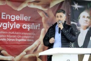 D&uuml;nya Engelliler G&uuml;n&uuml; kapsamında &lsquo;farkındalık&rsquo; etkinliklerine imza atan Bayraklı Belediyesi,