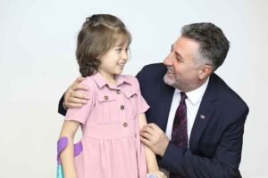 “Engelsiz bir Bayraklı” hedefiyle çalışmalarını sürdüren Bayraklı Belediyesi, dezavantajlı vatandaşlara